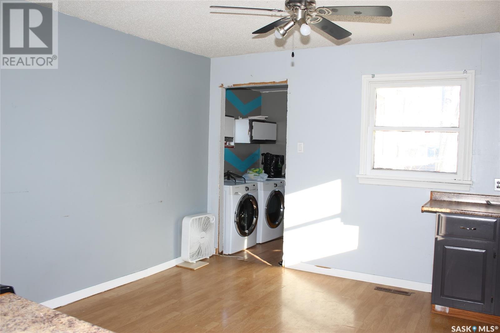 724 3rd Street E, Shaunavon, Saskatchewan  S0N 2M0 - Photo 6 - SK996827