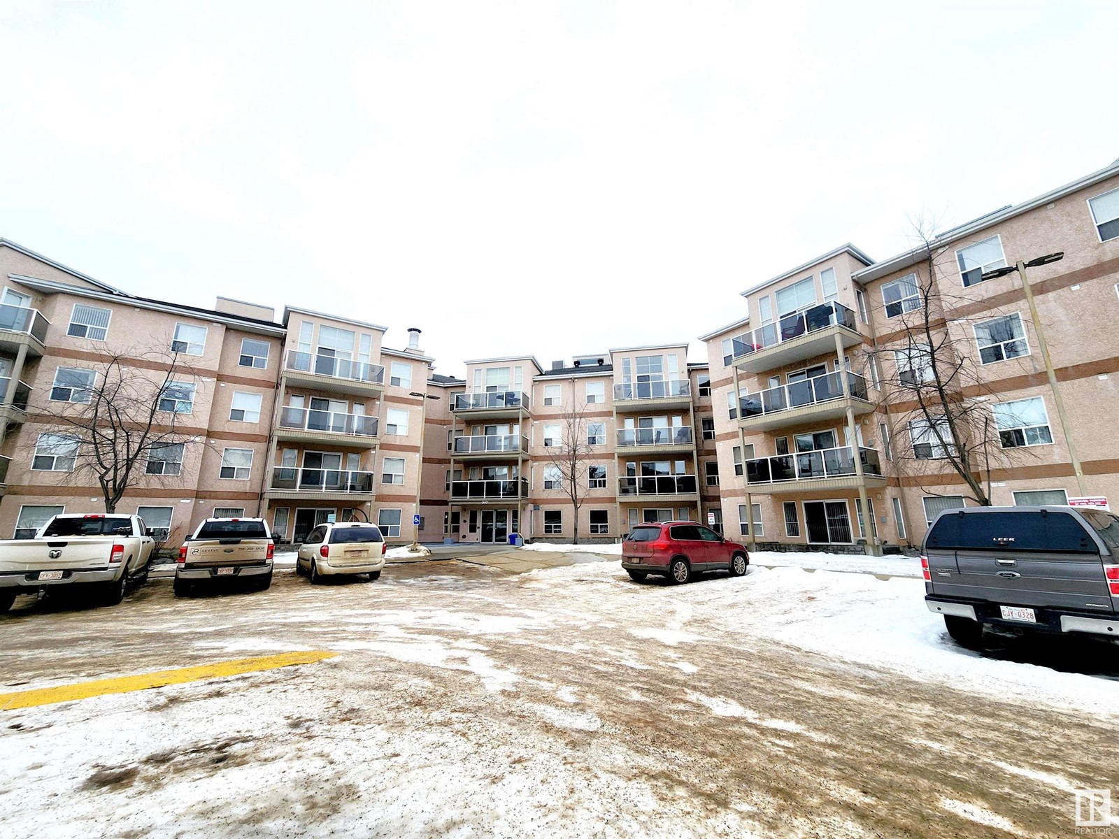 Property at #134 9704 174 ST NW image 2