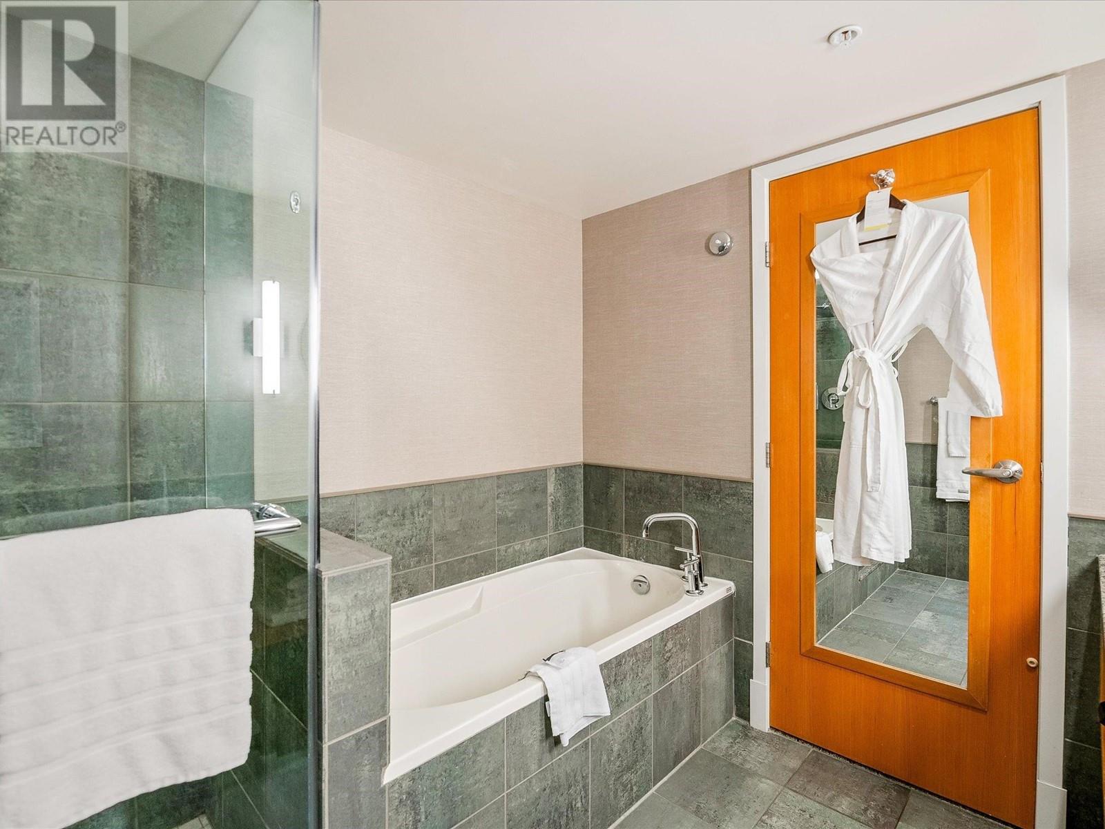 978 4090 Whistler Way, Whistler, British Columbia  V8E 1J3 - Photo 20 - R2971859