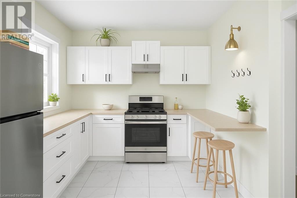 Property at 109 ARTHUR Street image 4