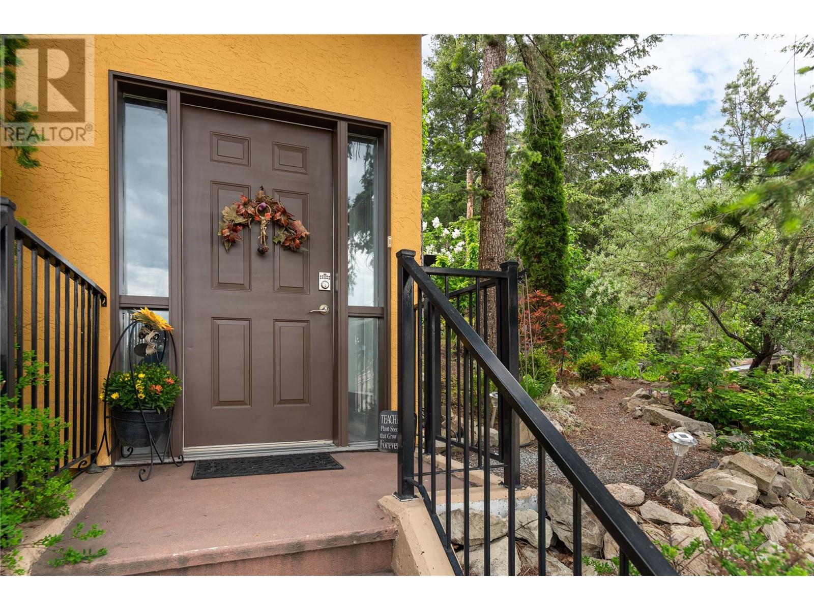 Property at 2325 Lillooet Crescent image 3