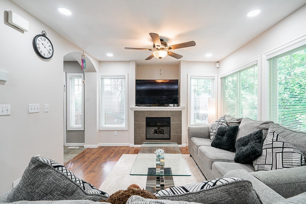 25 6110 138 Street, Surrey, British Columbia  V3X 3V6 - Photo 4 - R2971700