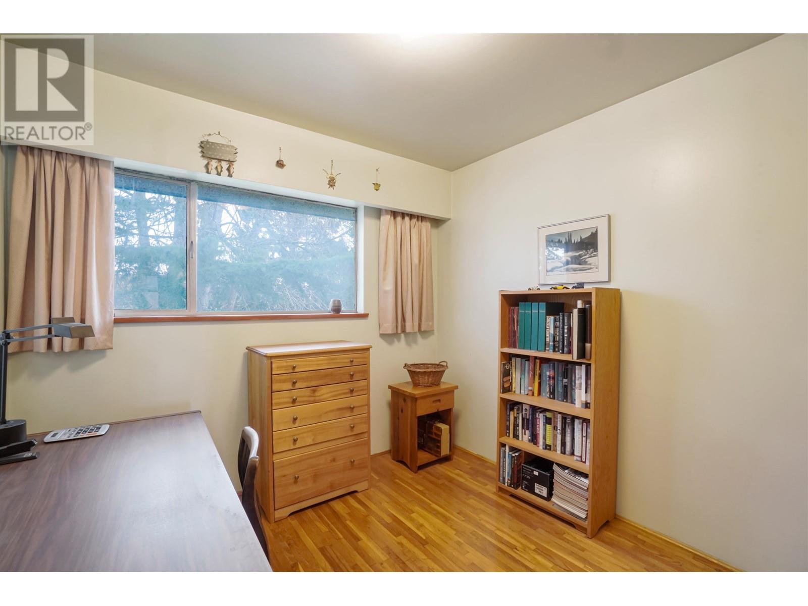 9831 Seacote Road, Richmond, British Columbia  V7A 4A6 - Photo 17 - R2971737