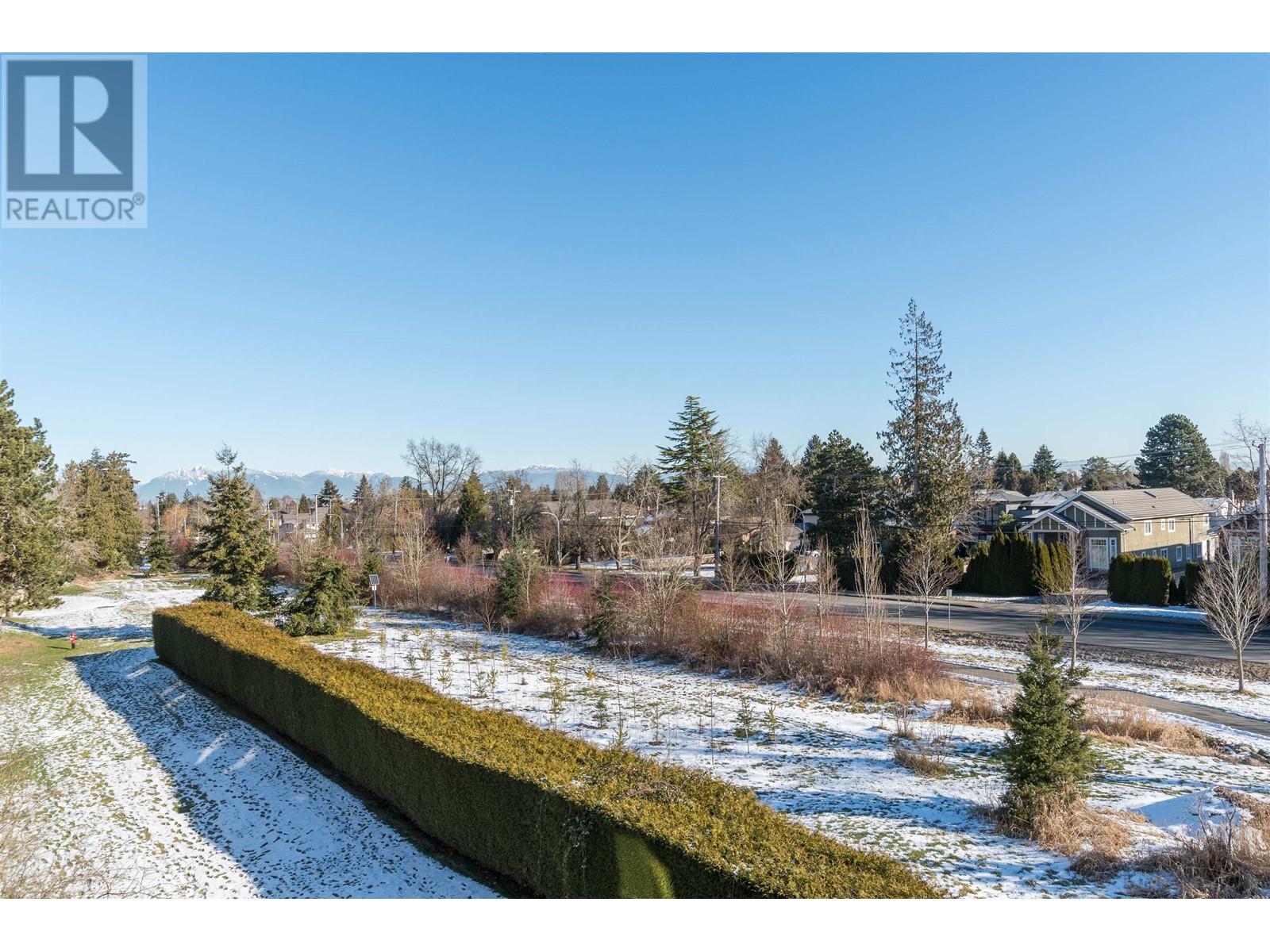 Listing Picture 11 of 25 : 406 8120 COLONIAL DRIVE, Richmond / 烈治文 - 魯藝地產 Yvonne Lu Group - MLS Medallion Club Member