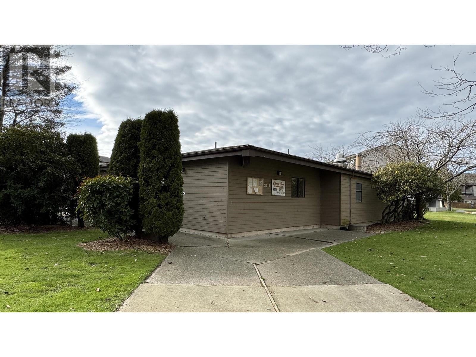Listing Picture 24 of 25 : 406 8120 COLONIAL DRIVE, Richmond / 烈治文 - 魯藝地產 Yvonne Lu Group - MLS Medallion Club Member