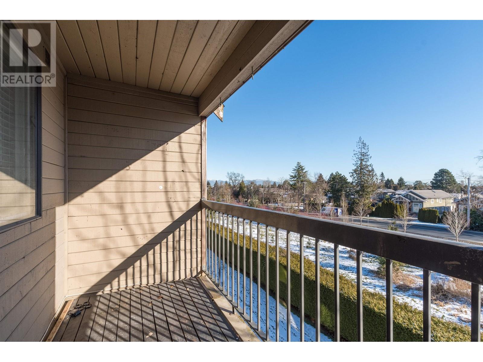 Listing Picture 9 of 25 : 406 8120 COLONIAL DRIVE, Richmond / 烈治文 - 魯藝地產 Yvonne Lu Group - MLS Medallion Club Member