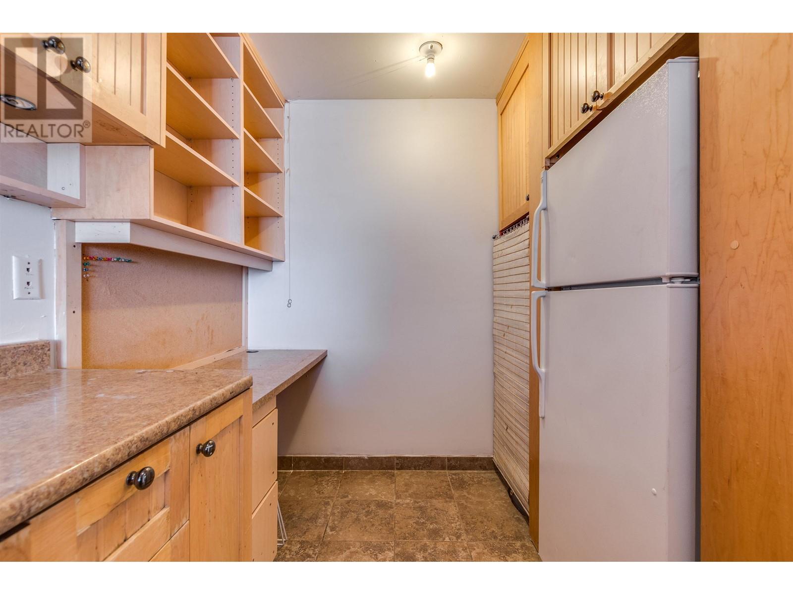 Listing Picture 17 of 25 : 406 8120 COLONIAL DRIVE, Richmond / 烈治文 - 魯藝地產 Yvonne Lu Group - MLS Medallion Club Member