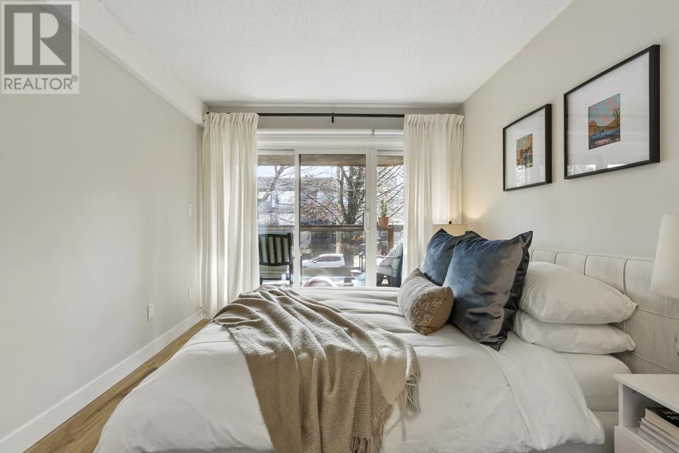 Listing Picture 16 of 27 : 204 575 W 13TH AVENUE, Vancouver / 溫哥華 - 魯藝地產 Yvonne Lu Group - MLS Medallion Club Member