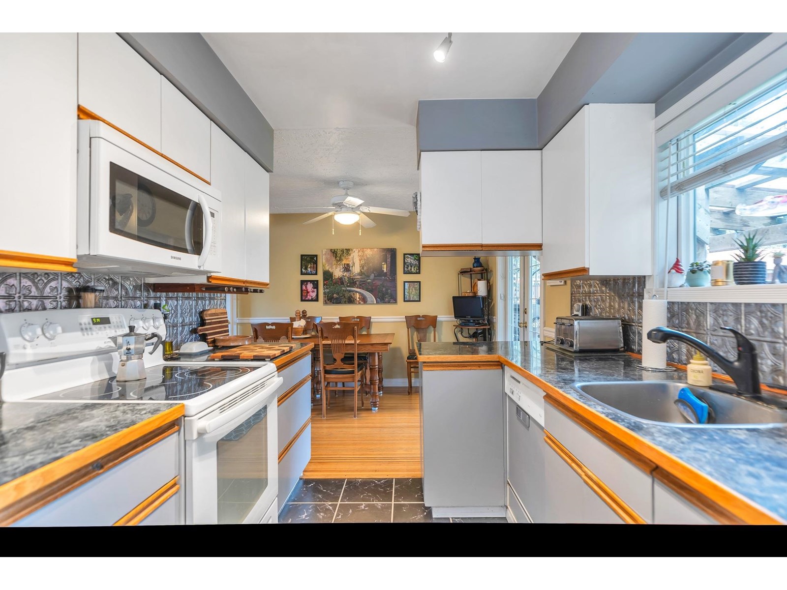6024 128 Street, Surrey, British Columbia  V3X 1T1 - Photo 13 - R2971448