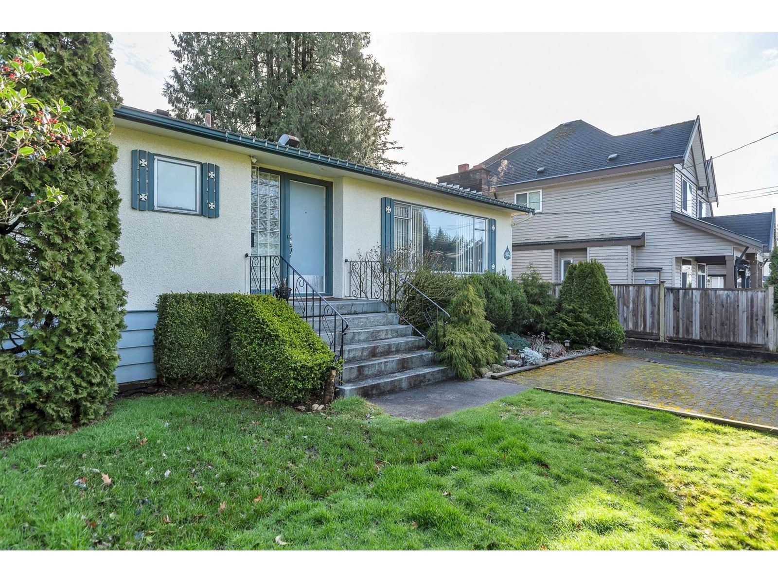 6024 128 STREET, surrey, British Columbia