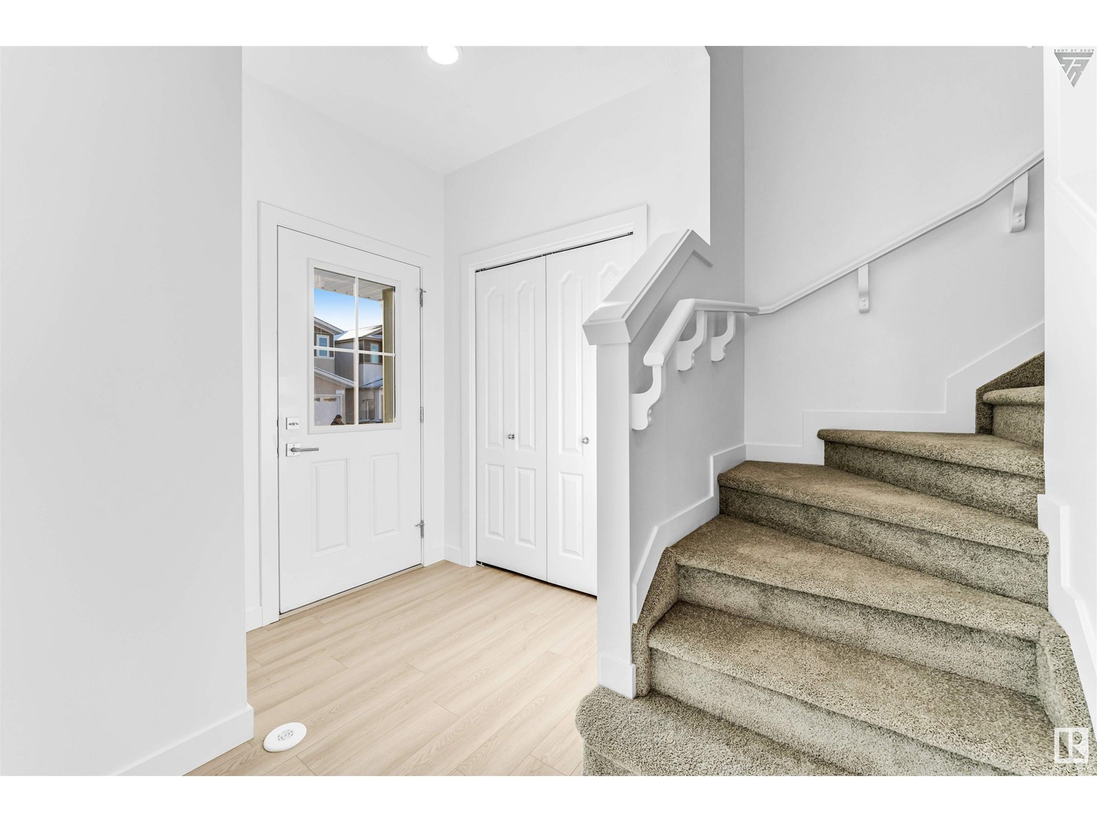Property at 1220 14 AV NW image 3
