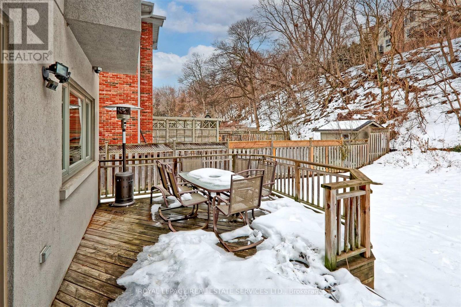 17 Worthington Crescent, Toronto (High Park-Swansea), Ontario  M6S 3P5 - Photo 39 - W11994280