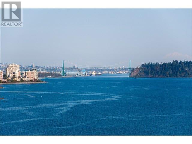 3699 Sunset Lane, West Vancouver, British Columbia  V7V 0A9 - Photo 3 - R2968343