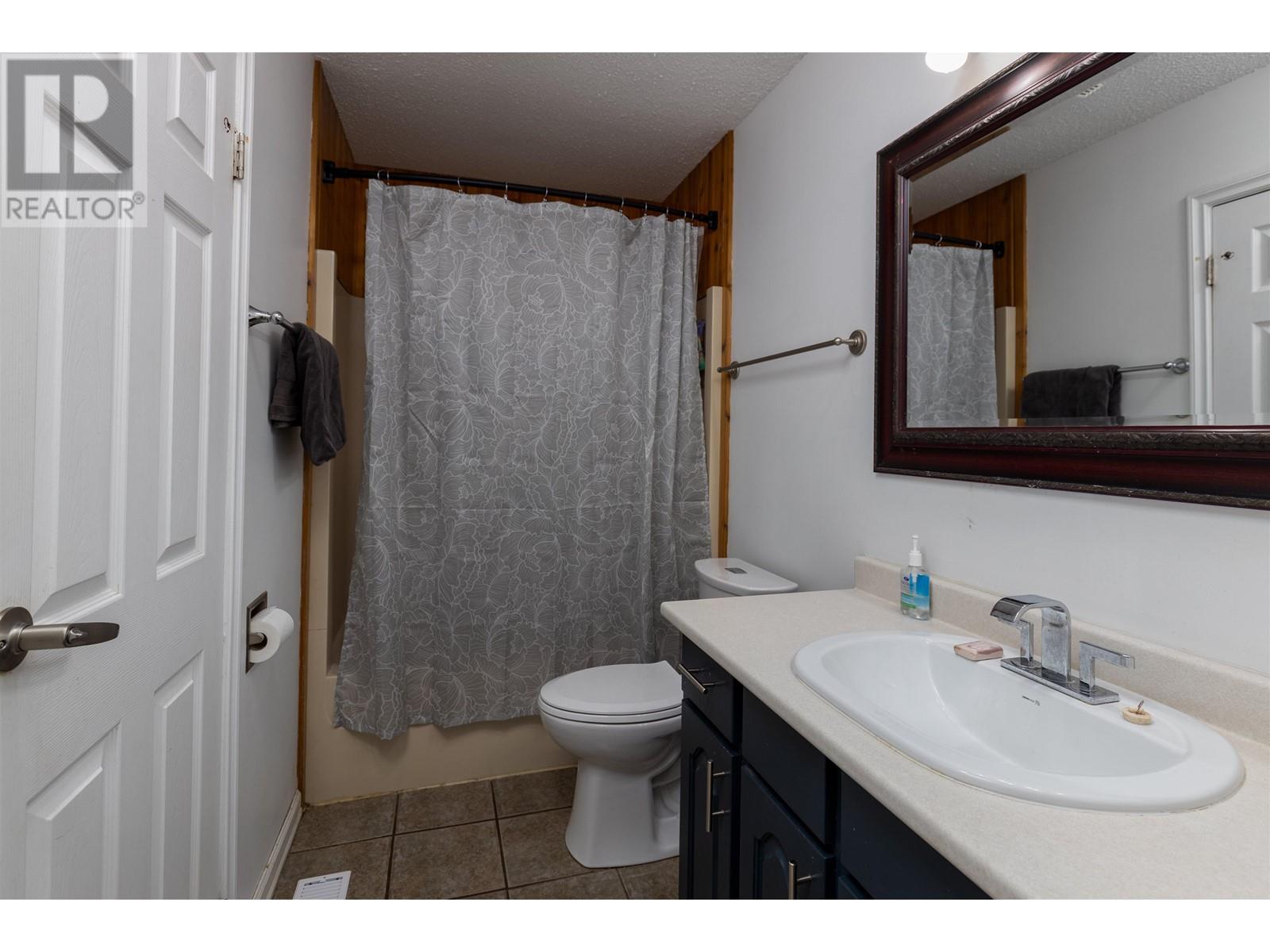 3804 Dejong Crescent, Terrace, British Columbia  V8G 4W6 - Photo 9 - R2971866