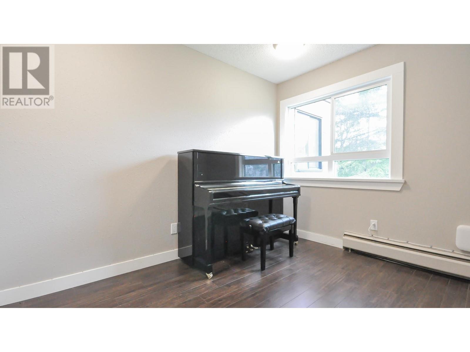 204 3411 Springfield Drive, Richmond, British Columbia  V7E 1Z1 - Photo 28 - R2970885