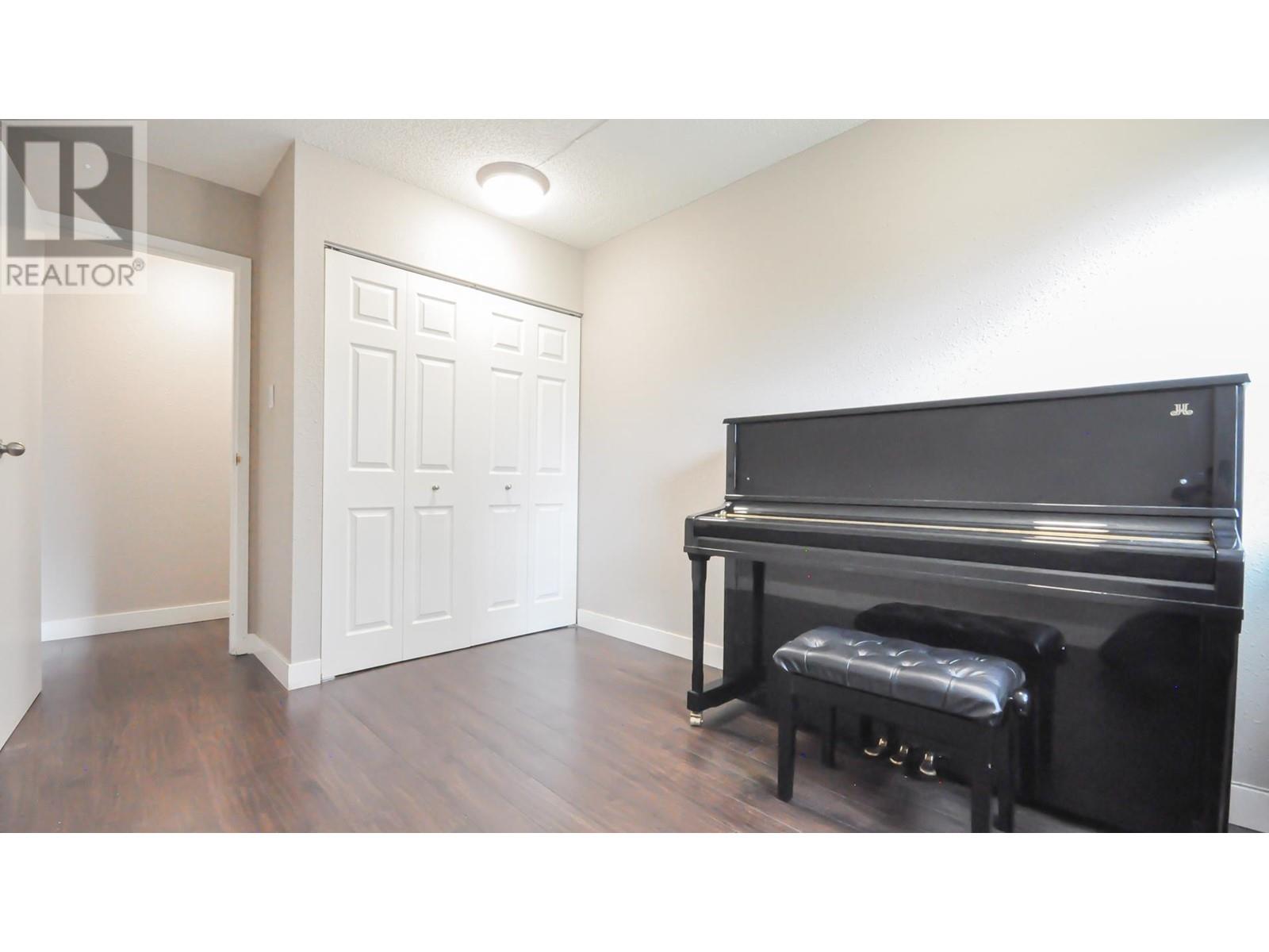 204 3411 Springfield Drive, Richmond, British Columbia  V7E 1Z1 - Photo 26 - R2970885