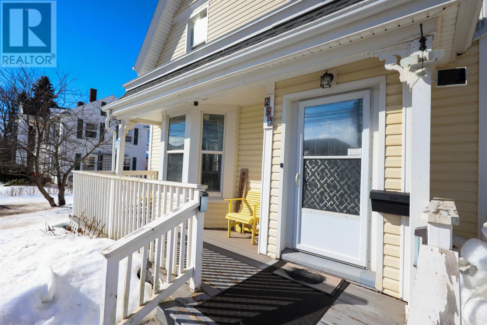 Property at 250-252 CENTRAL STREET image 4