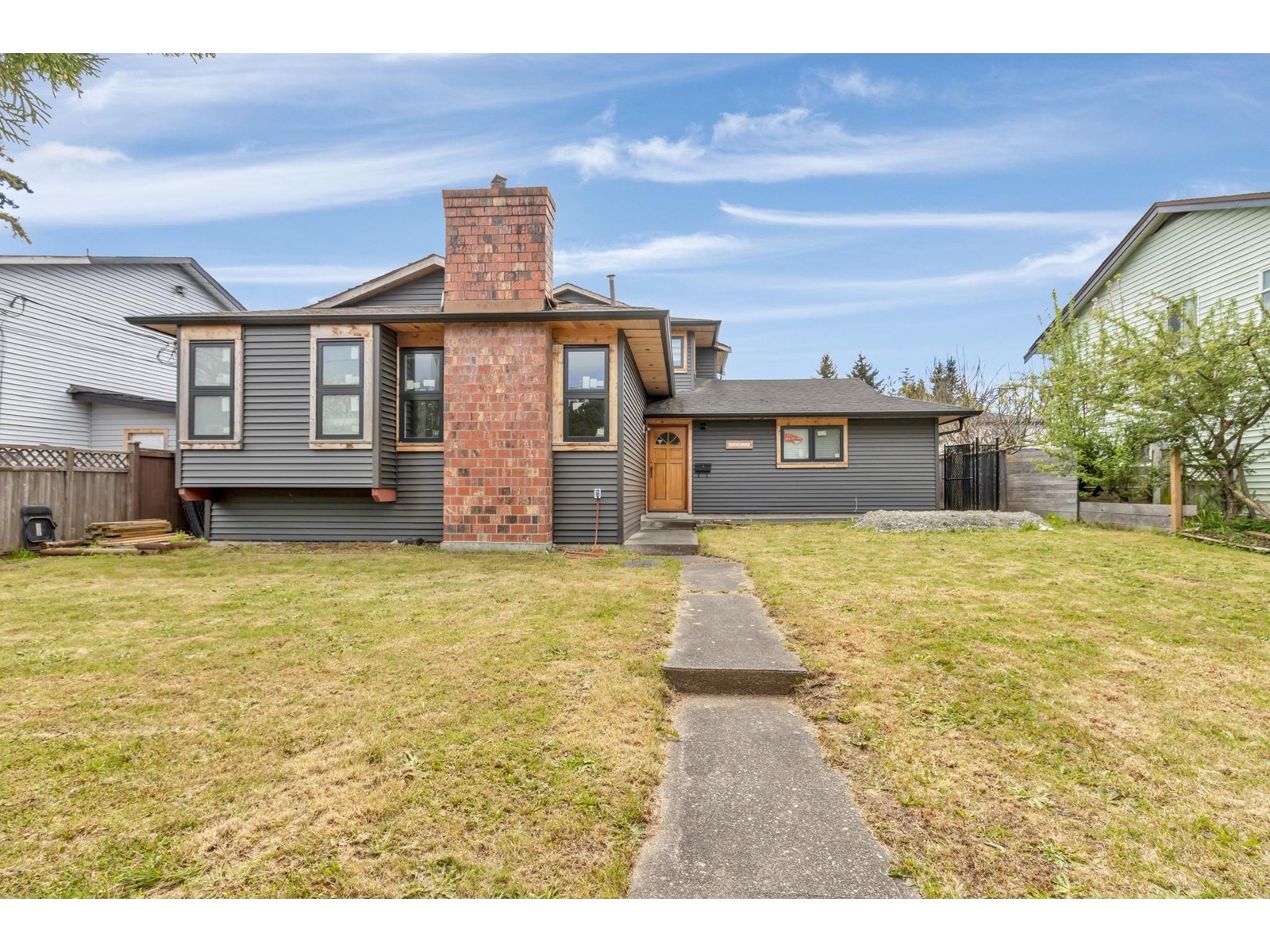 13076 64 AVENUE, surrey, British Columbia