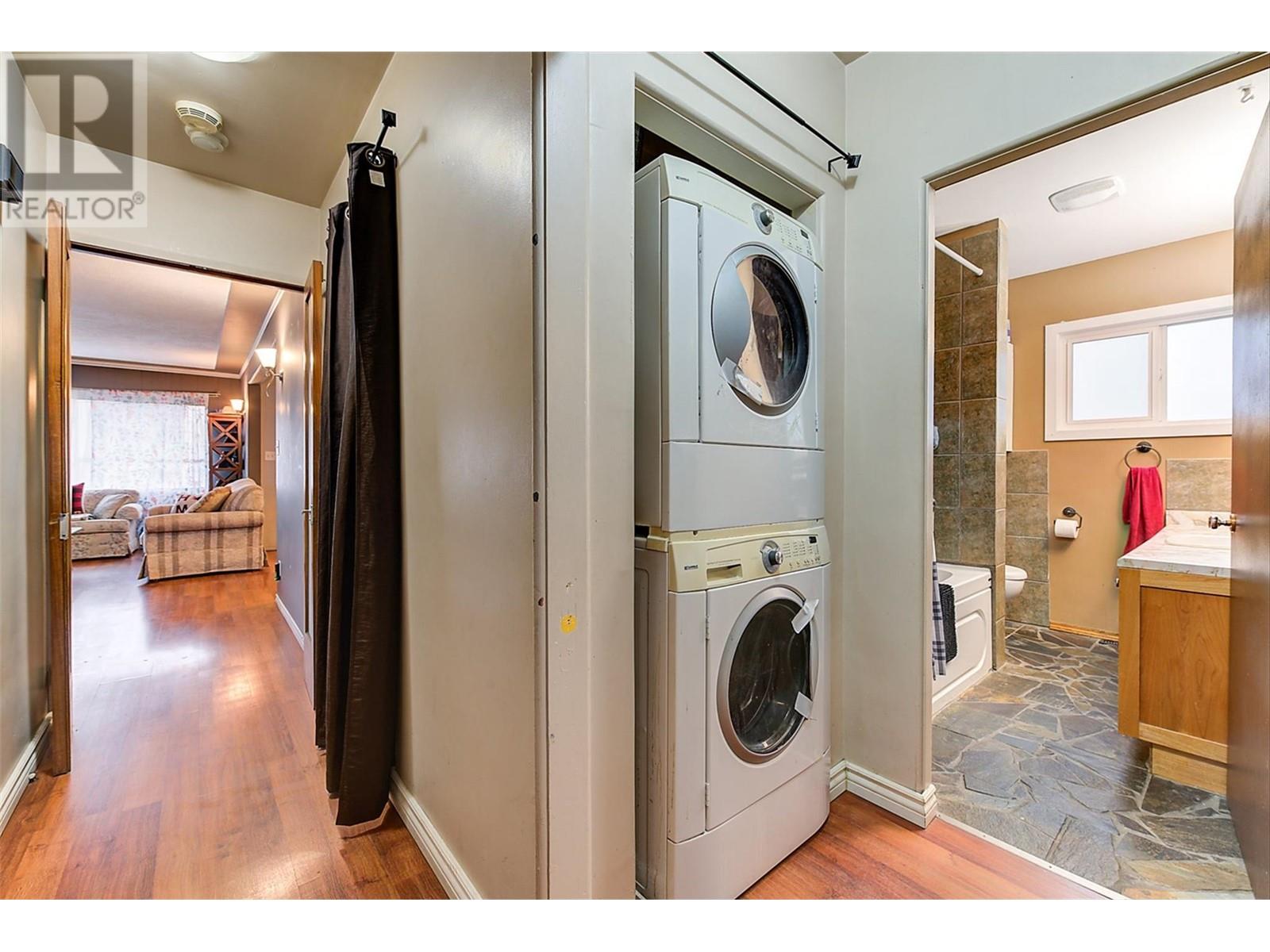 3004 37 Street, Vernon, British Columbia  V1T 6G5 - Photo 18 - 10336626
