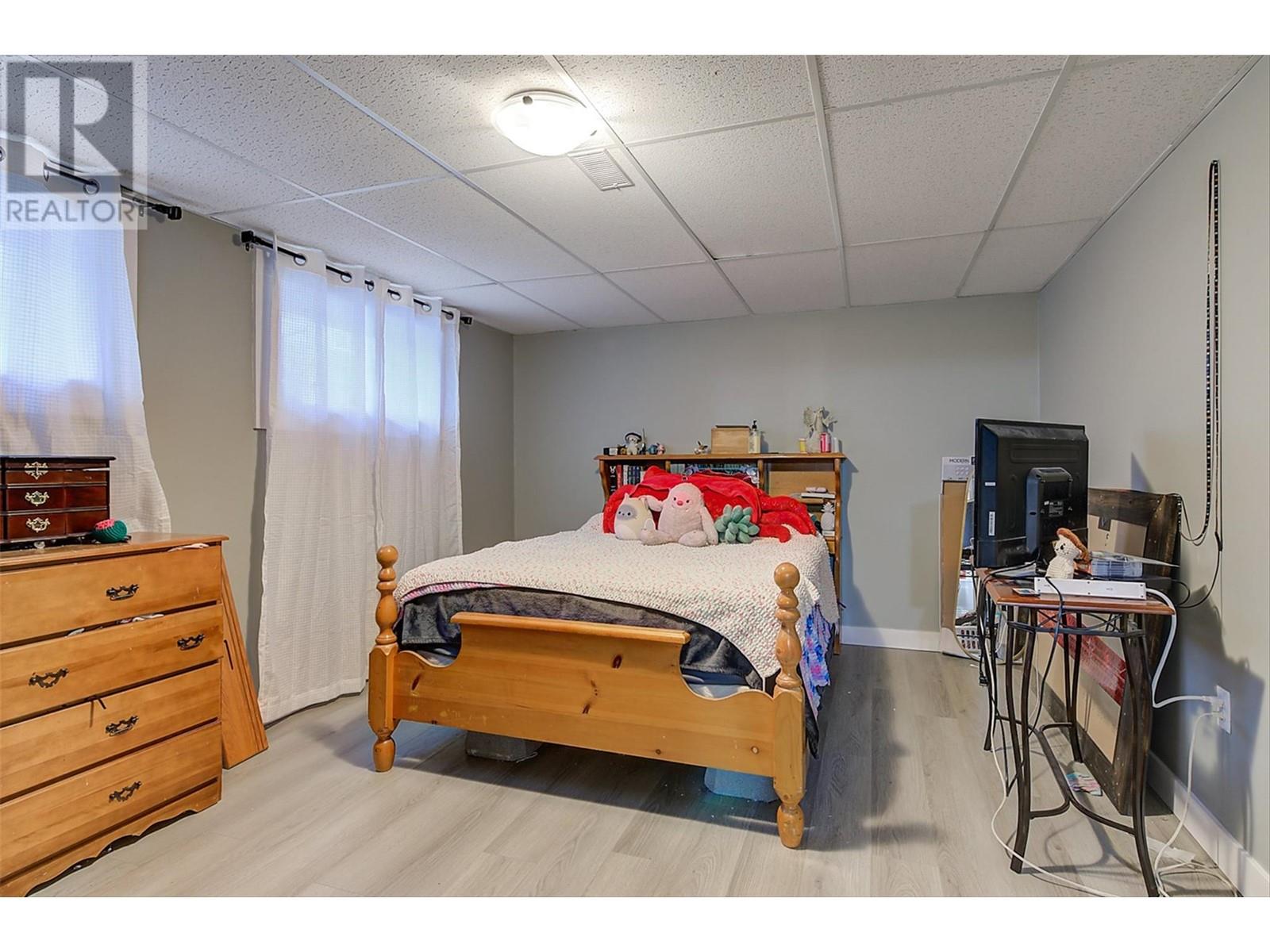 3004 37 Street, Vernon, British Columbia  V1T 6G5 - Photo 31 - 10336626