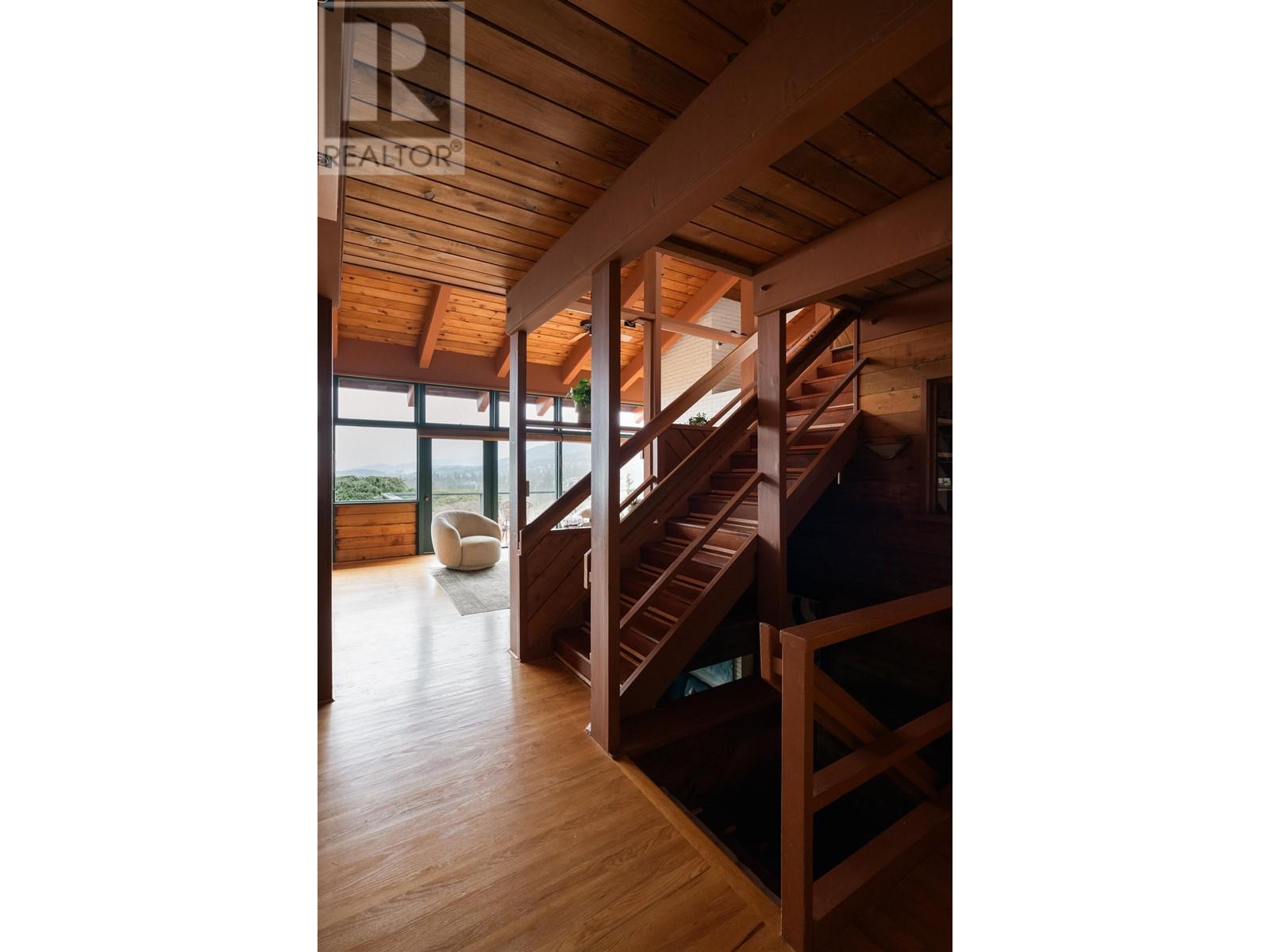 1015 Aubeneau Crescent, West Vancouver, British Columbia  V7T 1T4 - Photo 22 - R2971937