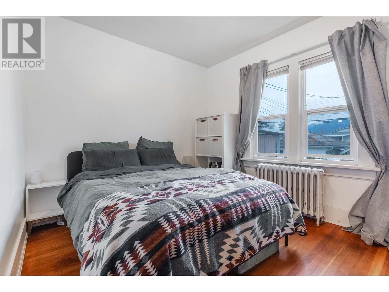 Listing Picture 12 of 38 : 2689 MCGILL STREET, Vancouver / 溫哥華 - 魯藝地產 Yvonne Lu Group - MLS Medallion Club Member