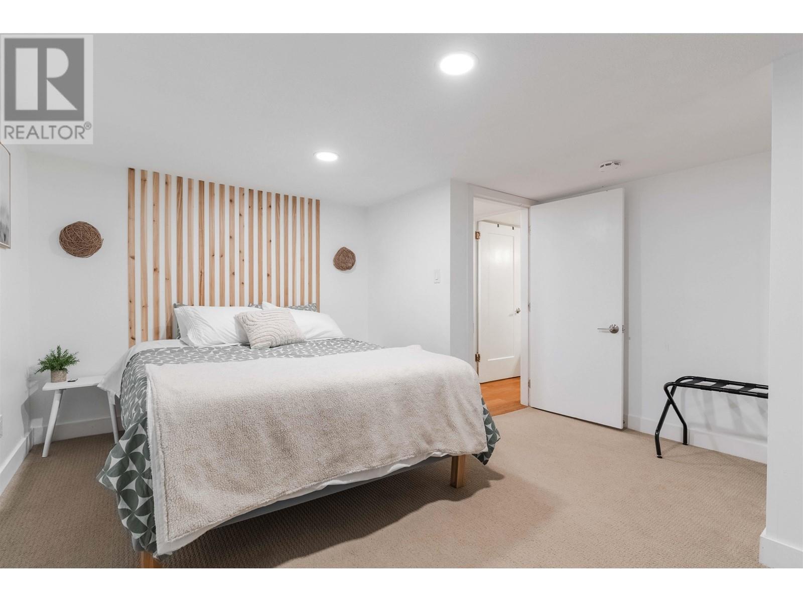 Listing Picture 21 of 38 : 2689 MCGILL STREET, Vancouver / 溫哥華 - 魯藝地產 Yvonne Lu Group - MLS Medallion Club Member