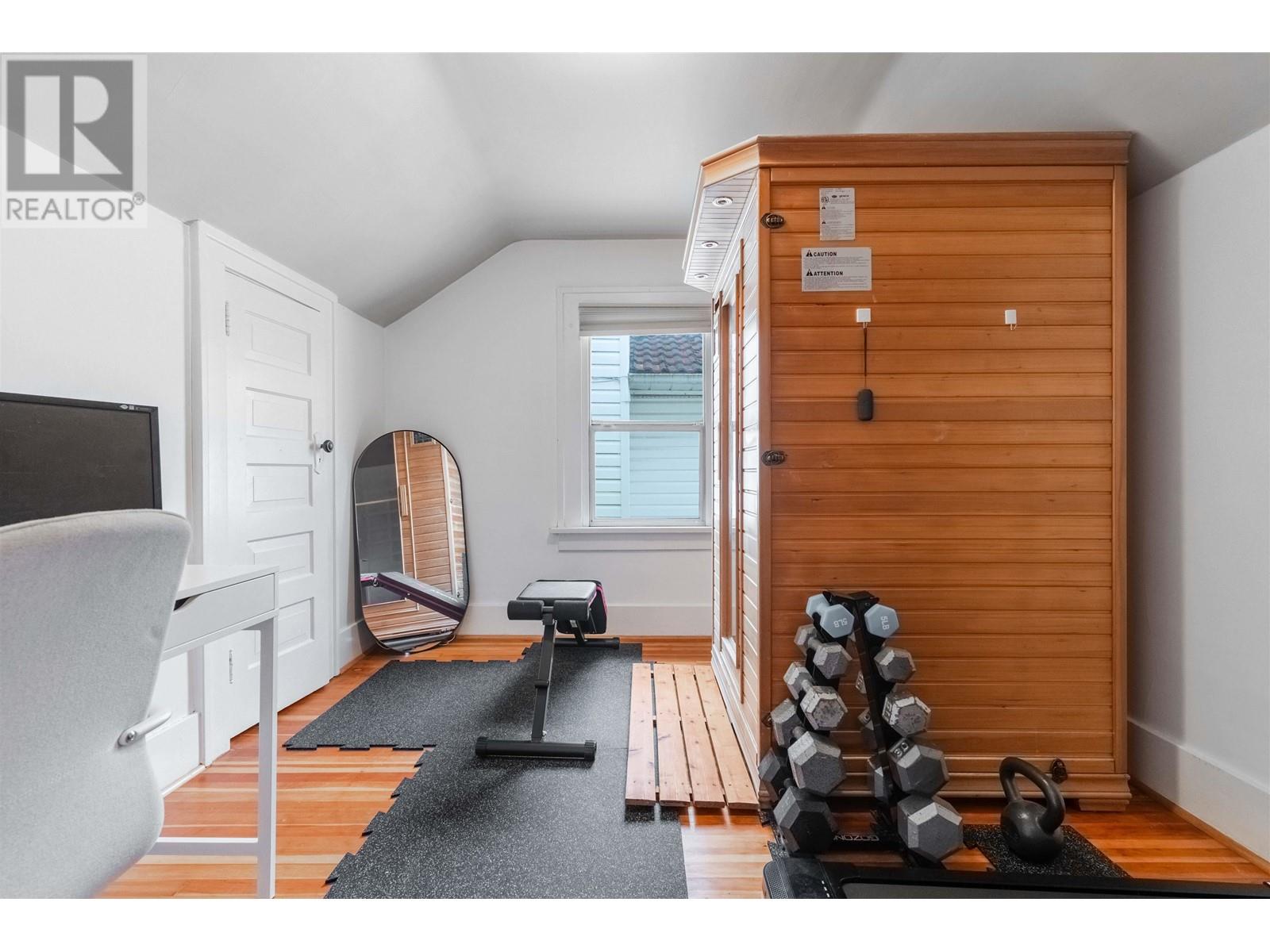 Listing Picture 9 of 38 : 2689 MCGILL STREET, Vancouver / 溫哥華 - 魯藝地產 Yvonne Lu Group - MLS Medallion Club Member