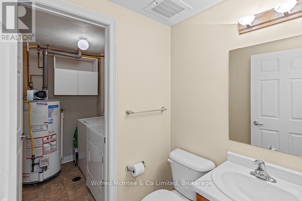 #406 - 125 William Street N, Brockton, Ontario  N0G 2V0 - Photo 32 - X11994354