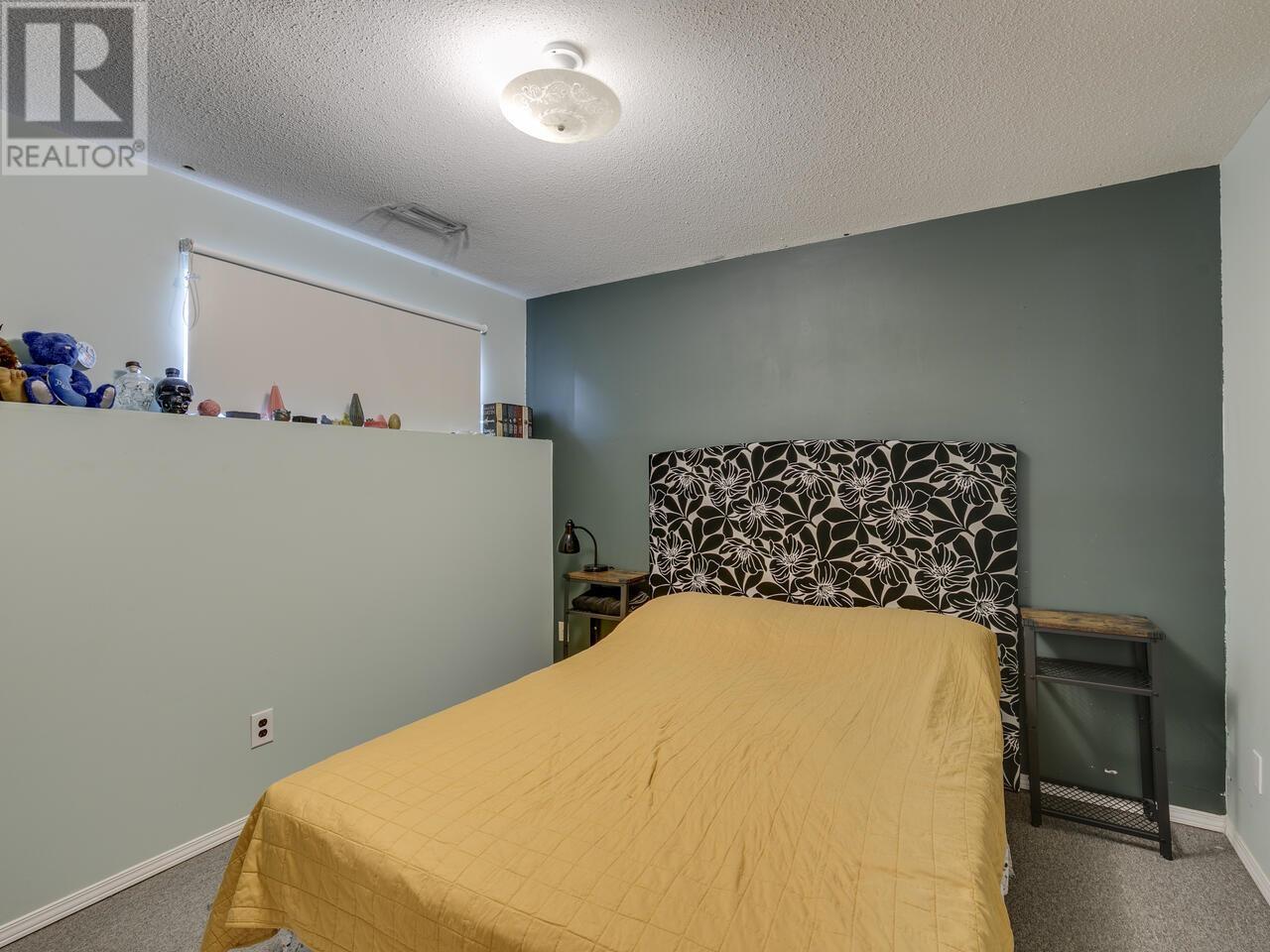 7445 Willard Street, Burnaby, British Columbia  V3N 2W2 - Photo 33 - R2971717