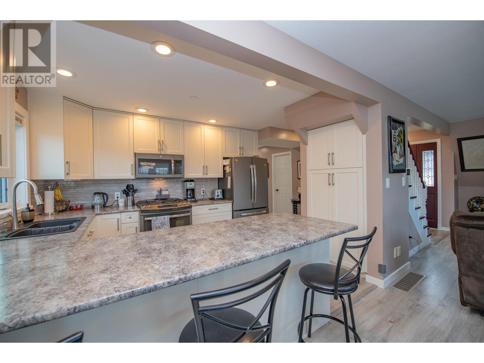 682 Cougar Street, Vernon, British Columbia  V1H 2A1 - Photo 21 - 10337085