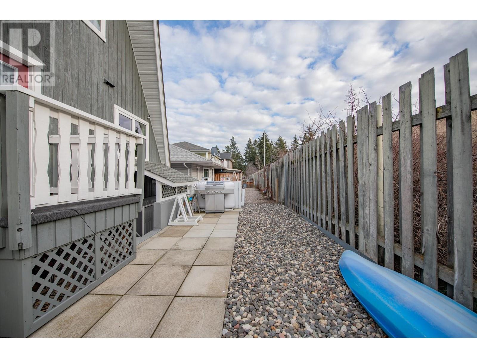 682 Cougar Street, Vernon, British Columbia  V1H 2A1 - Photo 34 - 10337085