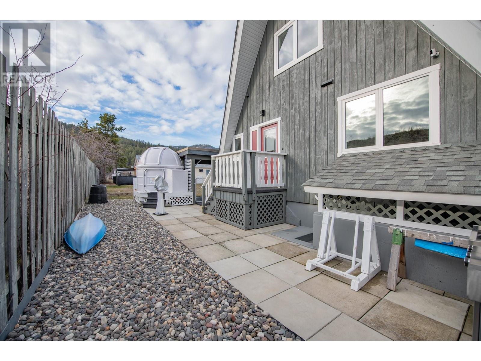 682 Cougar Street, Vernon, British Columbia  V1H 2A1 - Photo 7 - 10337085