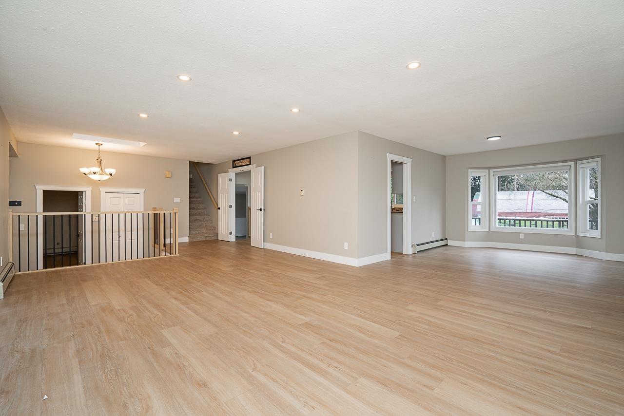 25016 59 Avenue, Langley, British Columbia  V4W 1T4 - Photo 8 - R2970790