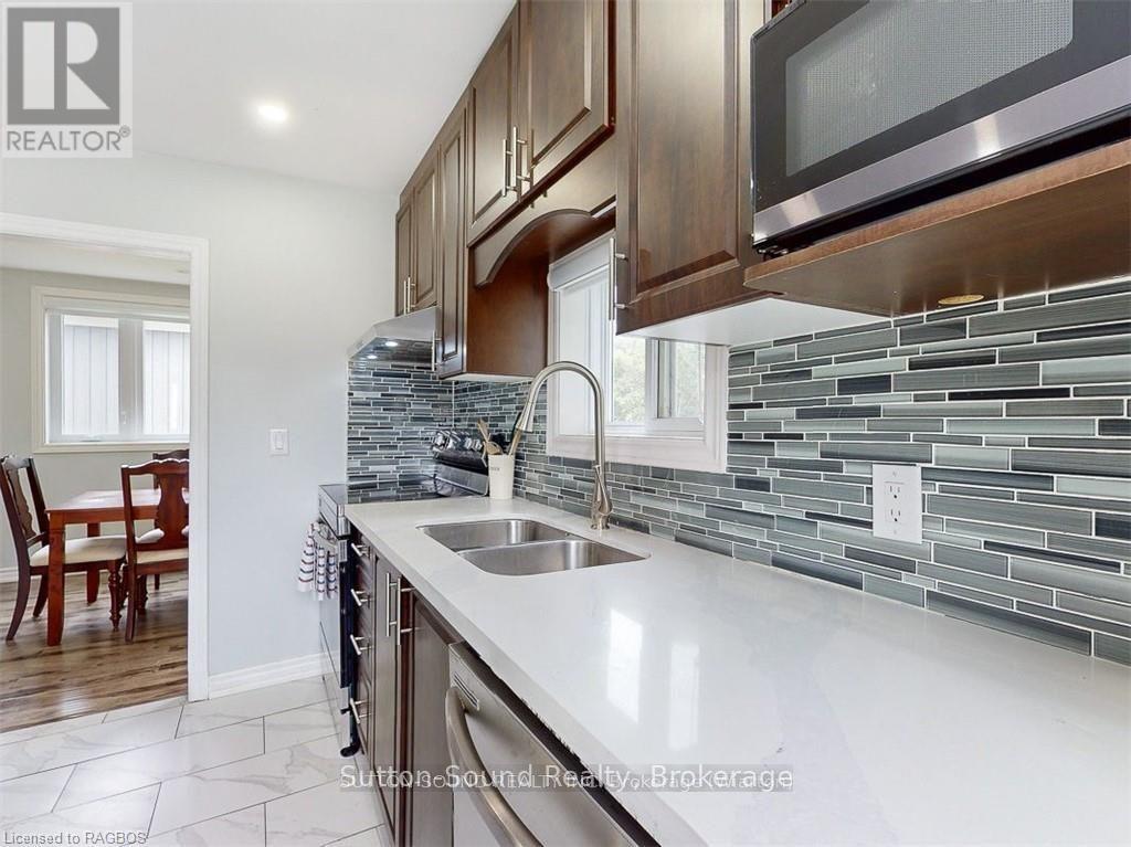 514 Frank Street, South Bruce Peninsula, Ontario  N0H 2T0 - Photo 11 - X11994380