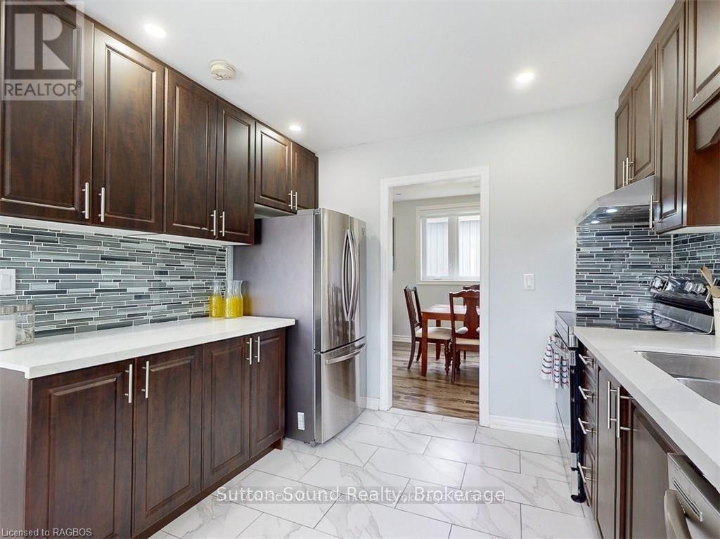 514 Frank Street, South Bruce Peninsula, Ontario  N0H 2T0 - Photo 13 - X11994380