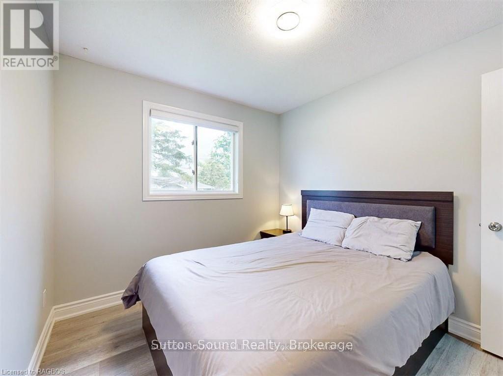 379 Isaac Street, South Bruce Peninsula, Ontario  N0H 2T0 - Photo 28 - X11994381