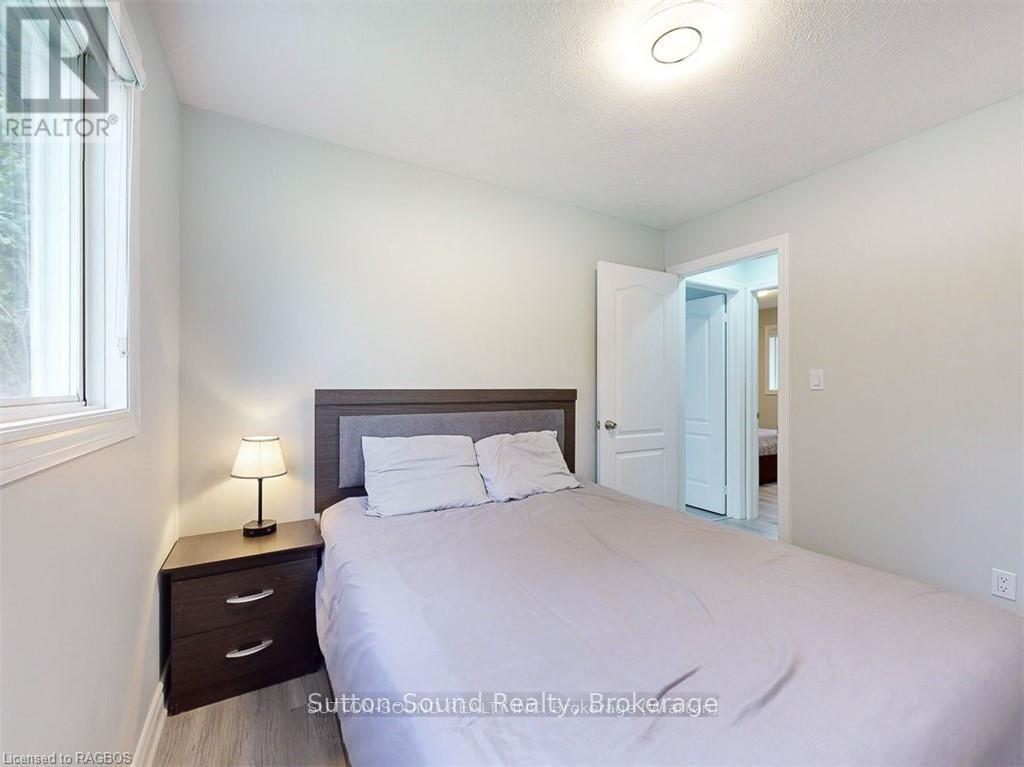 379 Isaac Street, South Bruce Peninsula, Ontario  N0H 2T0 - Photo 29 - X11994381