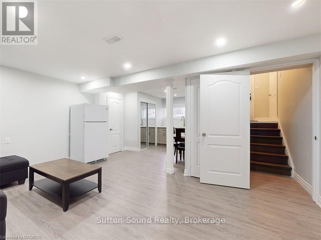 379 Isaac Street, South Bruce Peninsula, Ontario  N0H 2T0 - Photo 31 - X11994381