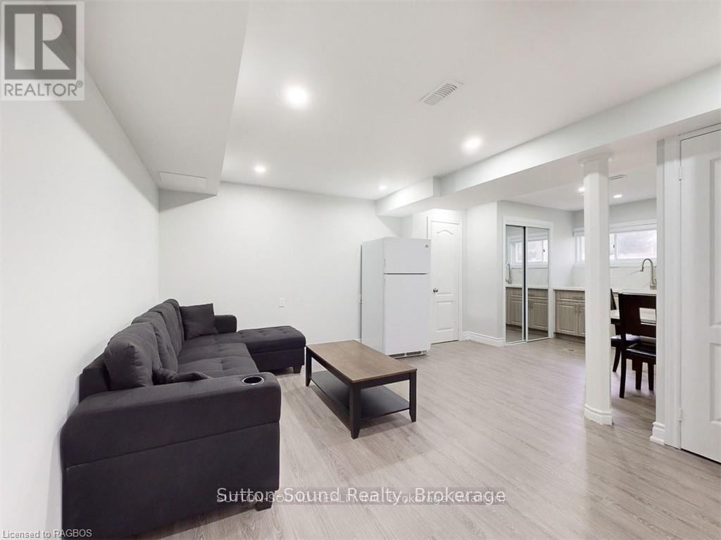 379 Isaac Street, South Bruce Peninsula, Ontario  N0H 2T0 - Photo 32 - X11994381