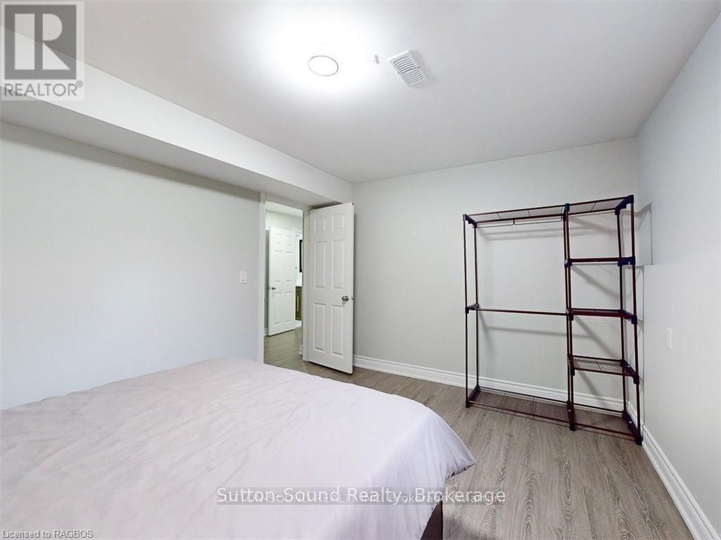 379 Isaac Street, South Bruce Peninsula, Ontario  N0H 2T0 - Photo 45 - X11994381