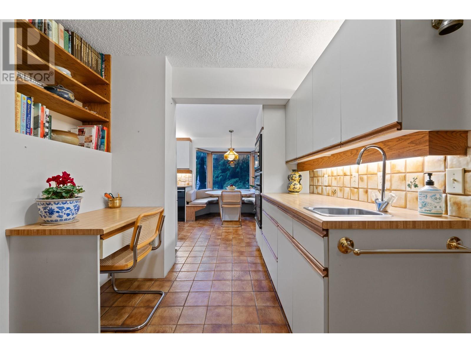 1815 St. Denis Road, West Vancouver, British Columbia  V7V 3W4 - Photo 8 - R2967022