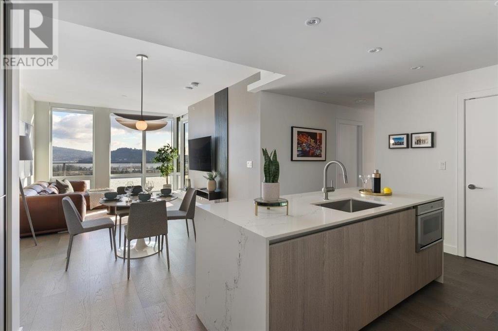 2803 1500 FERN STREET, north vancouver, British Columbia