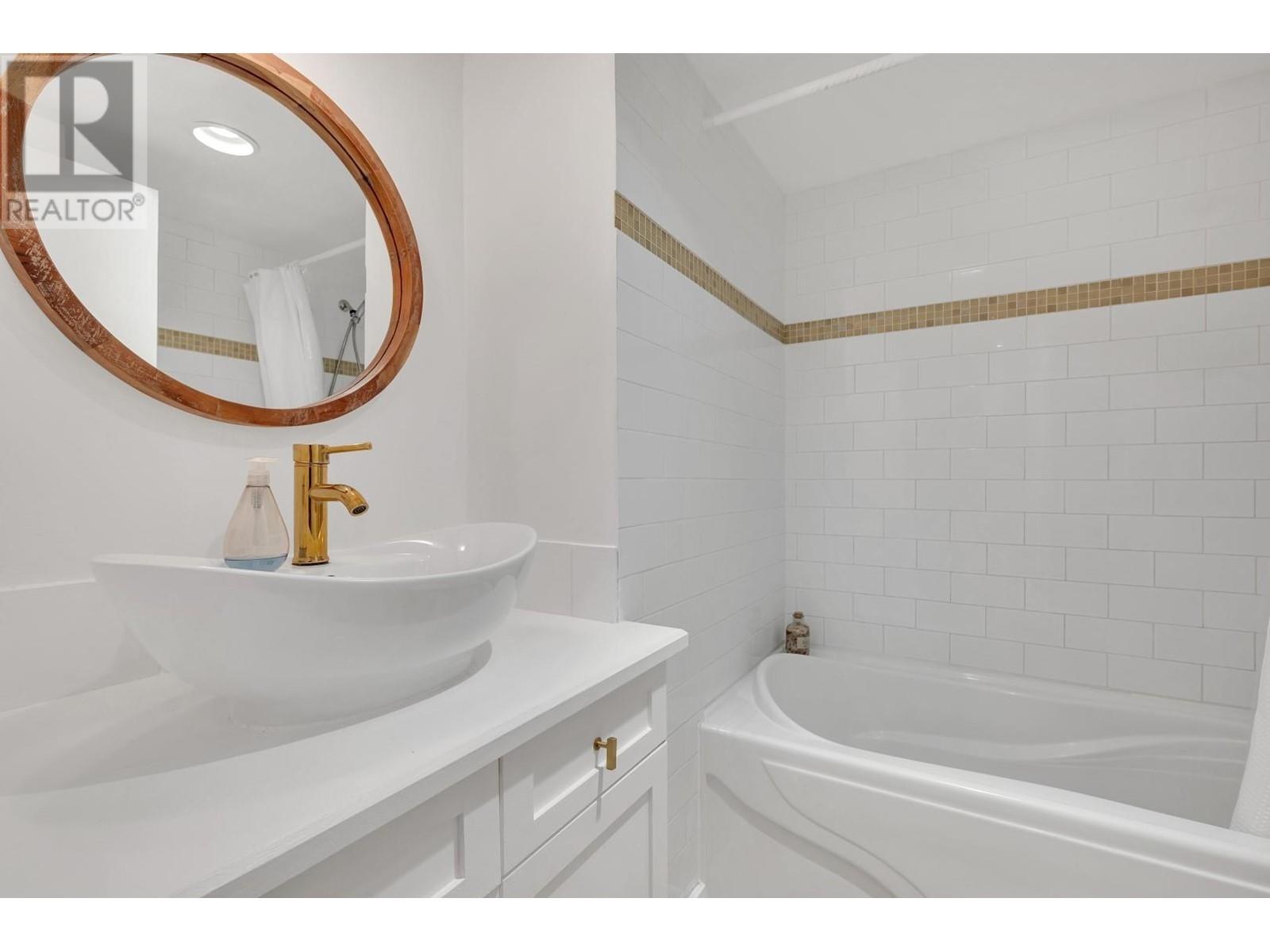111 2190 W 7th Avenue, Vancouver, British Columbia  V6K 4K7 - Photo 20 - R2971973