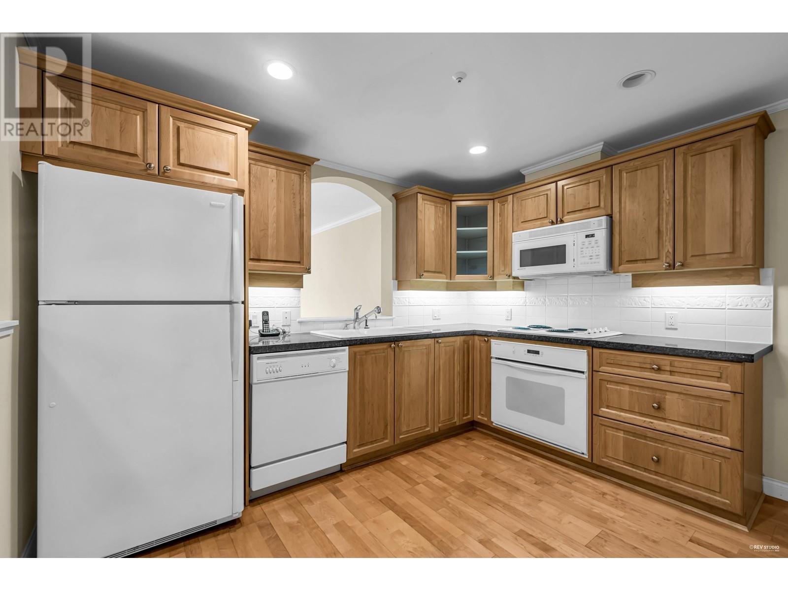 302 5700 Larch Street, Vancouver, British Columbia  V6M 4E2 - Photo 14 - R2971976