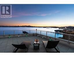PH3 175 VICTORY SHIP WAY, North Vancouver, British Columbia