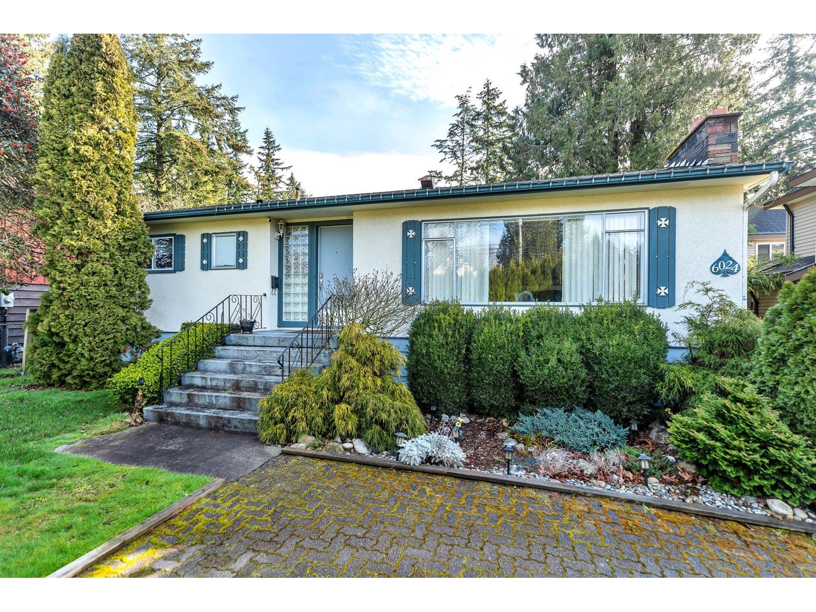 Property at 6024 128 STREET image 1