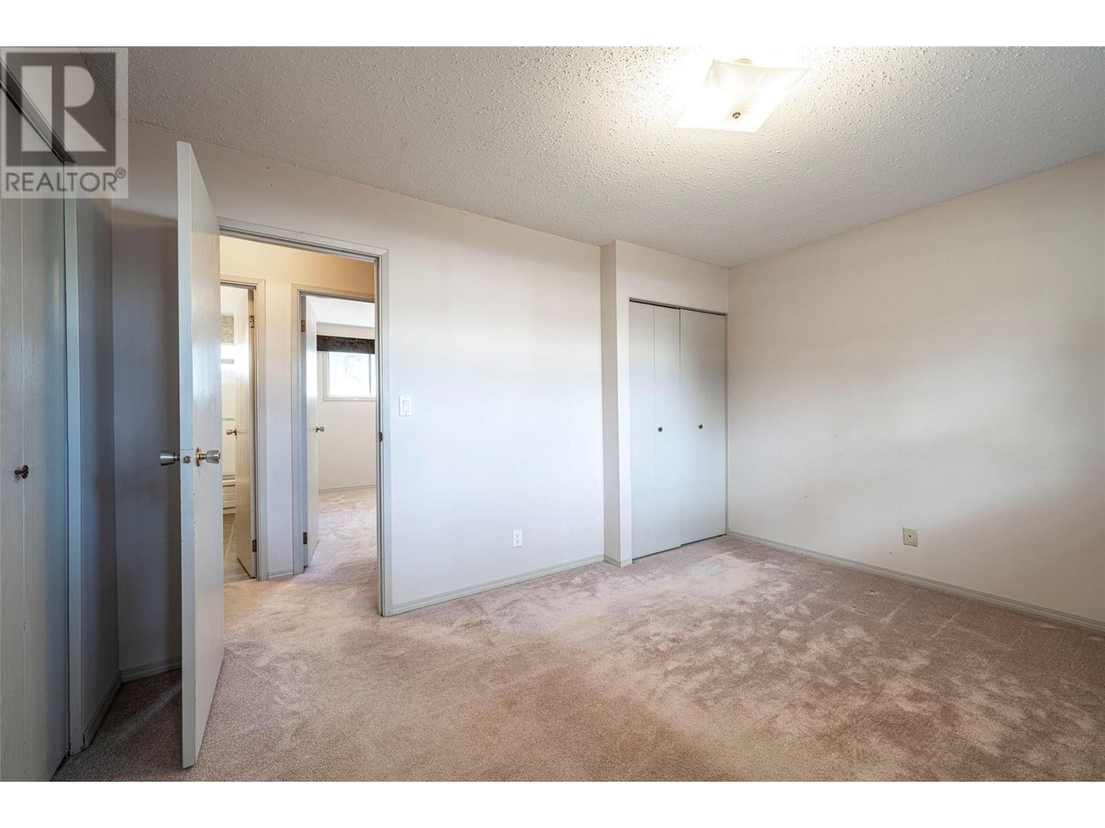 9742 Park Lane, Lavington, British Columbia  V1B 3E5 - Photo 26 - 10335184
