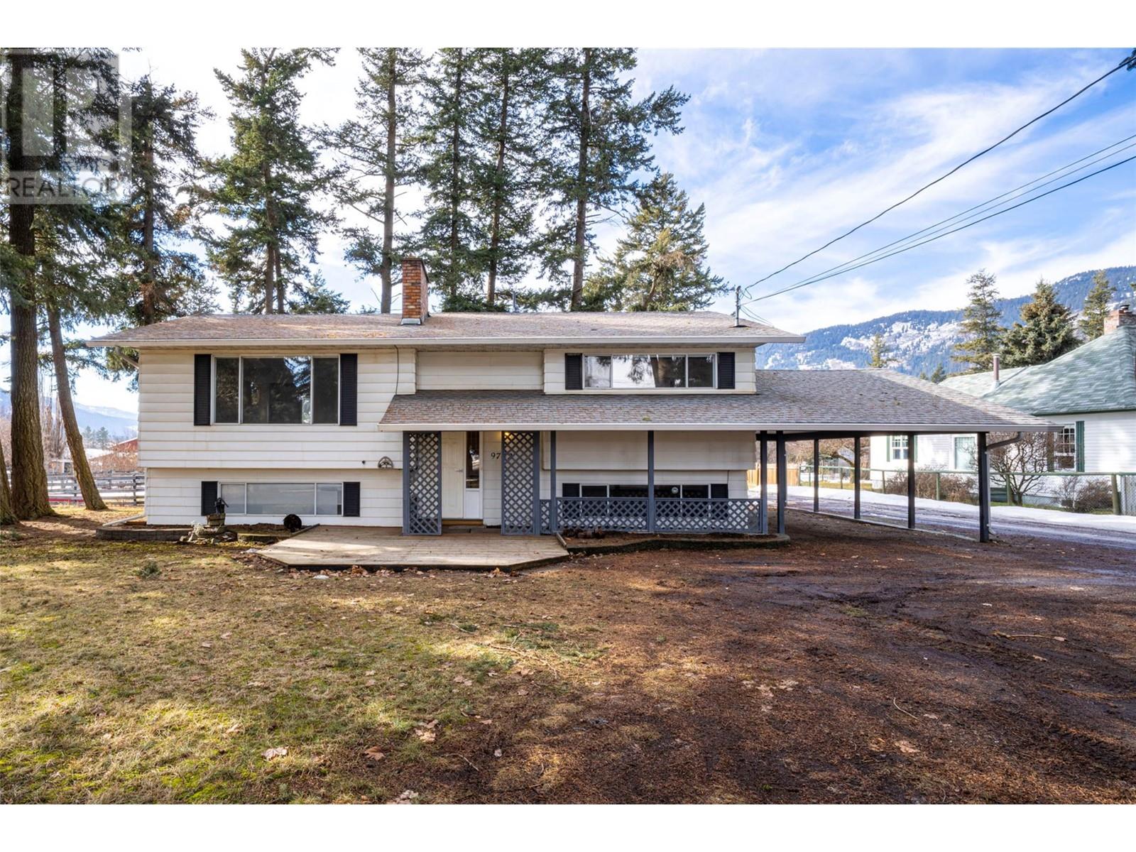9742 Park Lane, Lavington, British Columbia  V1B 3E5 - Photo 49 - 10335184