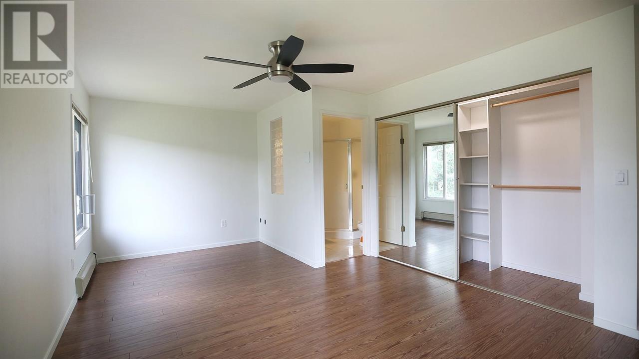 1461 Sherlock Avenue, Burnaby, British Columbia  V5A 2M9 - Photo 6 - R2971141